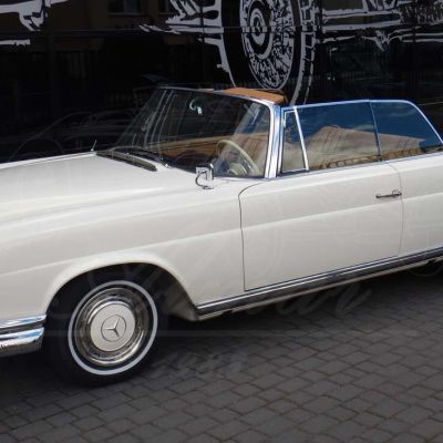 Mercedes Benz 220 SEb Cabriolet W111/3 1961-1965 (#4)