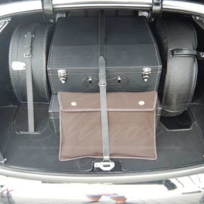 Mercedes Benz 220 SE (#10)